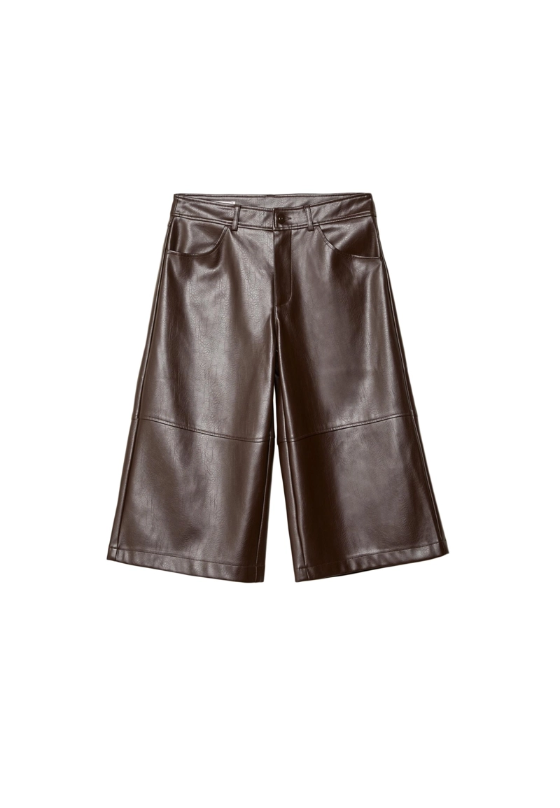 Бермуды из искусственной кожи