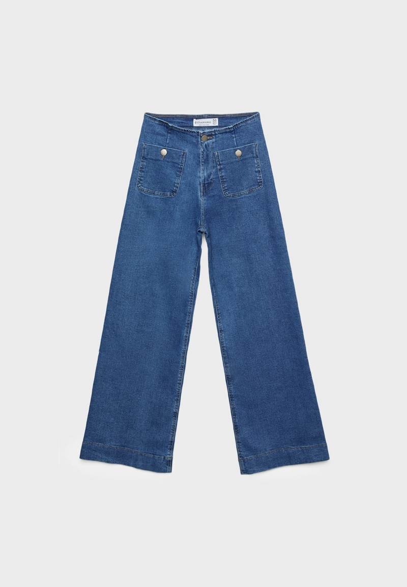 Джинсы D77 в минималистичном стиле с карманами