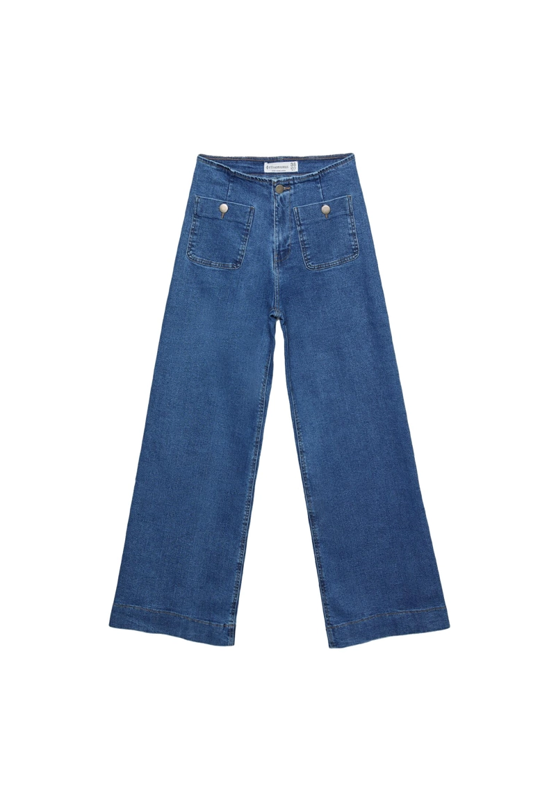 Джинсы D77 в минималистичном стиле с карманами