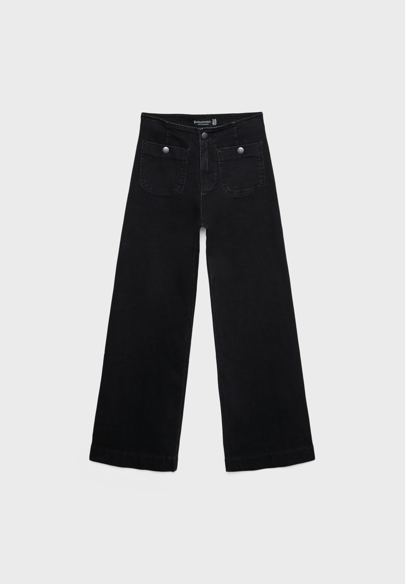 Джинсы D77 в минималистичном стиле с карманами