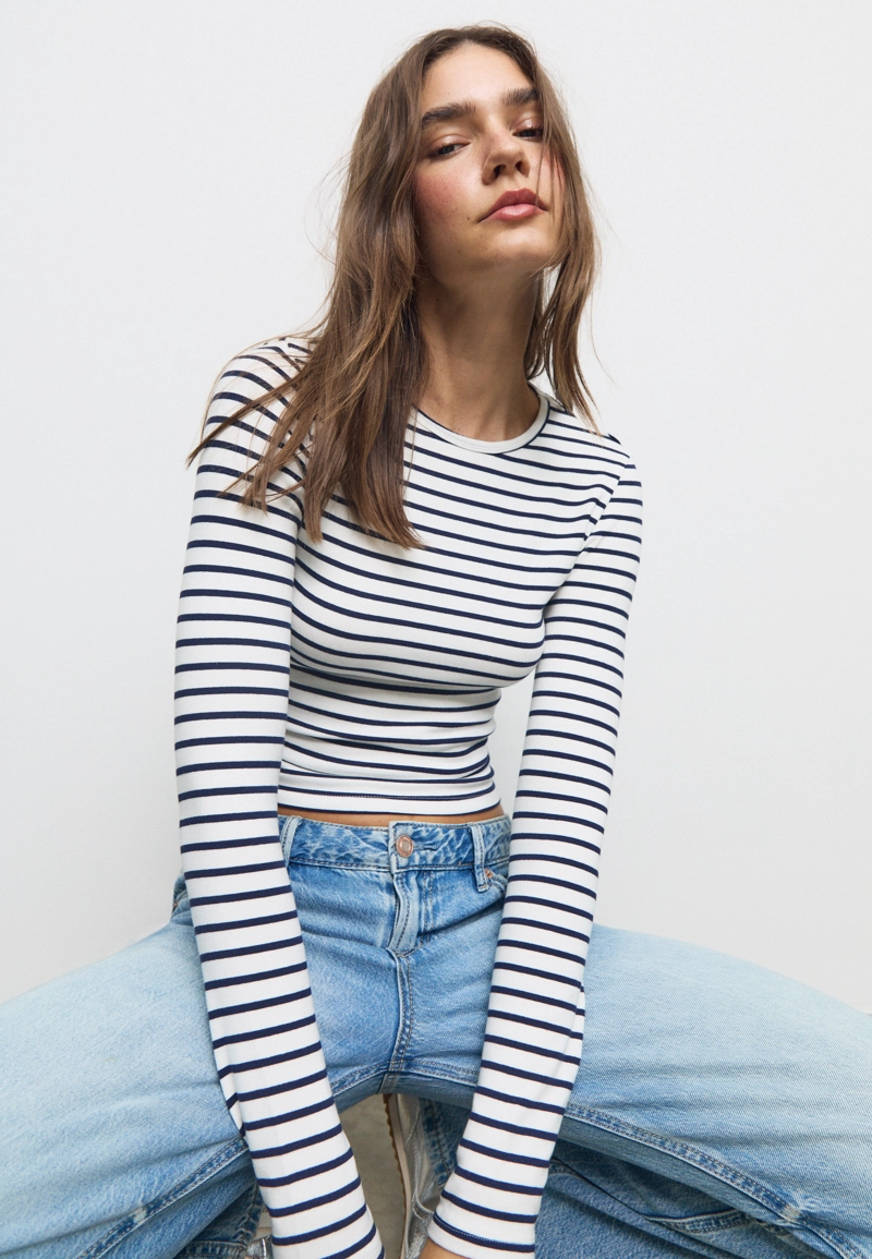 Базовая хлопковая футболка в полоску с длинными рукавами