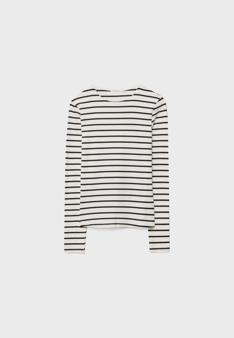 Базовая футболка в полоску с длинными рукавами