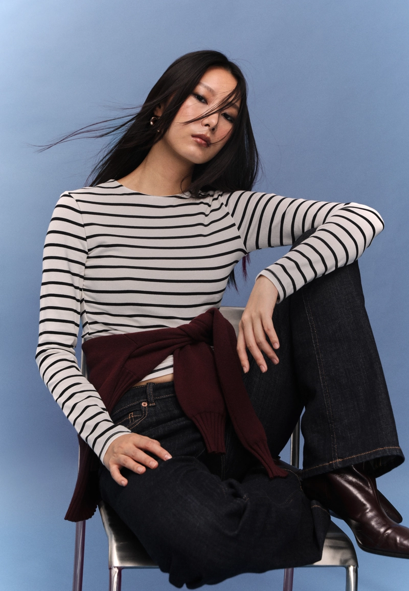 Базовая футболка в полоску с длинными рукавами