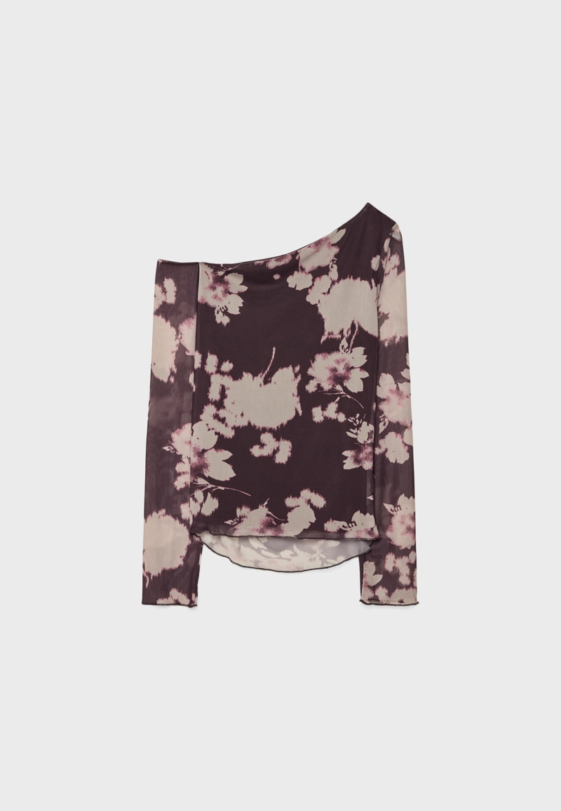 Асимметричная футболка из полупрозрачной ткани с принтом