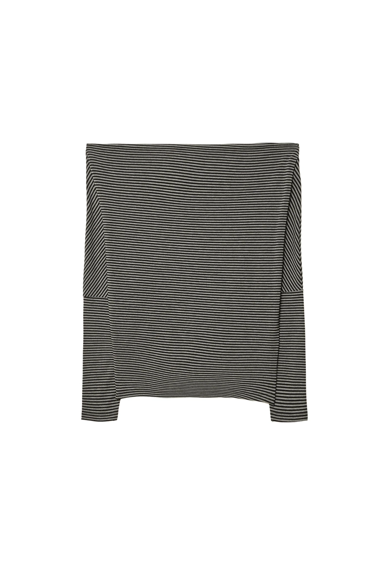 Асимметричная футболка из модала в полоску