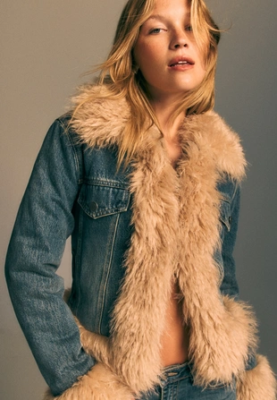 Стеганая джинсовая куртка с искусственным мехом- Заказать в России