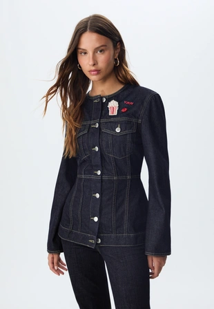 Приталенная джинсовая куртка- Заказать в России