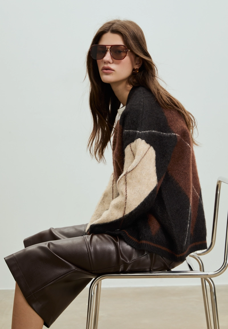 Трикотажный жакет с ромбами