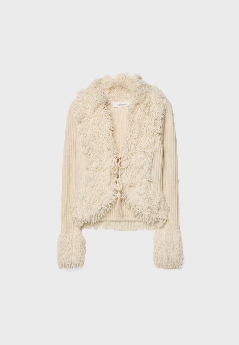 Вязаный жакет с искусственным мехом и завязками