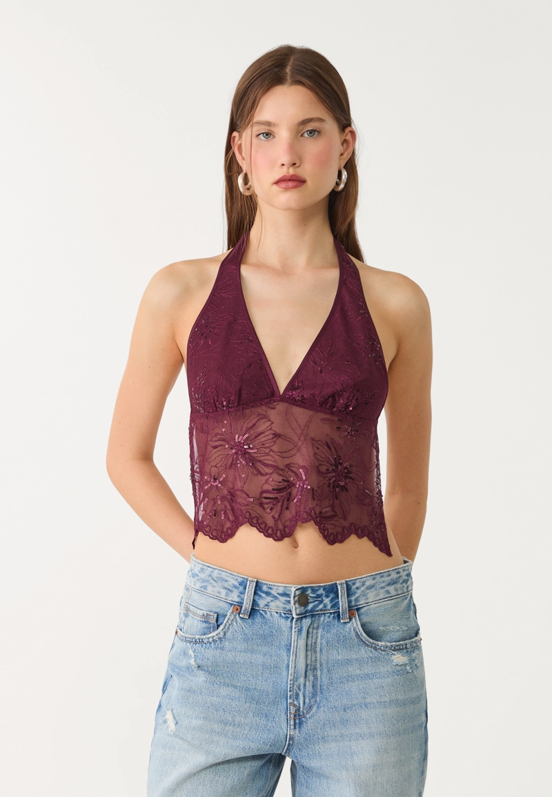 Топ халтер с вышивкой и блестящей отделкой