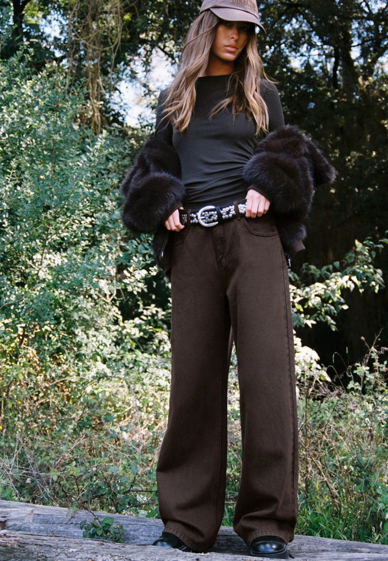 Джинсы свободного кроя