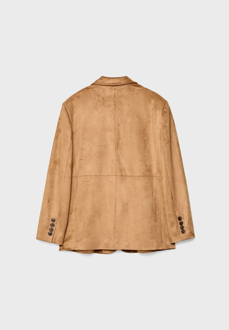 Пиджак с карманами из искусственной замши