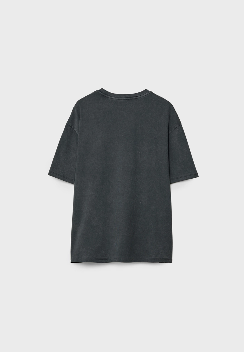 Футболка оверсайз Дерри с эффектом потертости