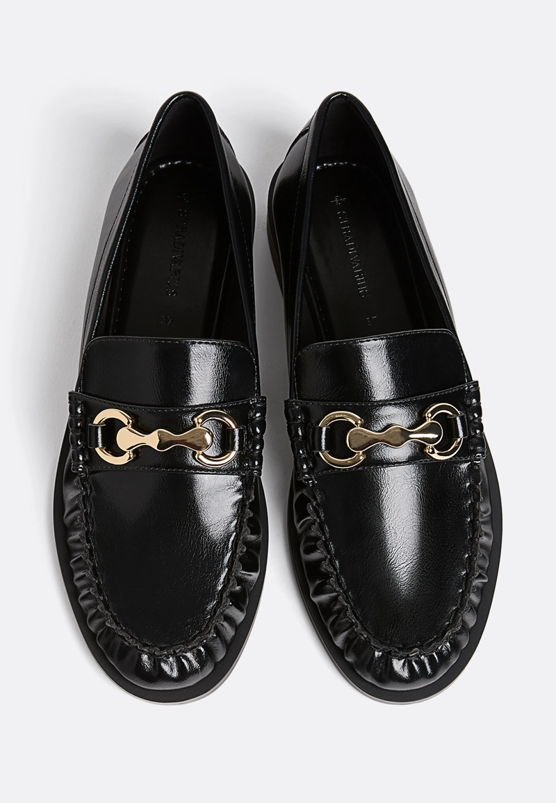 Мокасины с деталями