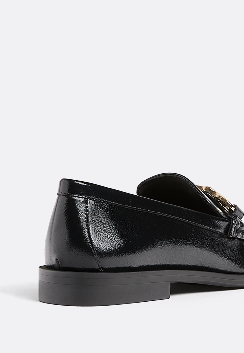 Мокасины с деталями