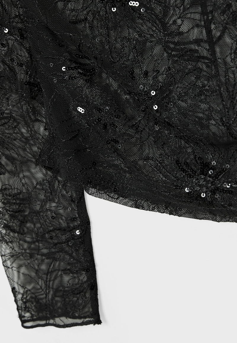 Полупрозрачная футболка со сборками и блестящей отделкой