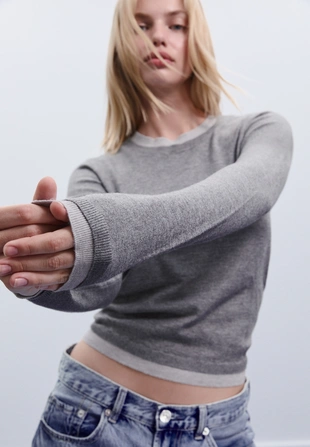 Джемпер трикотажный с ярким контрастом- Заказать в России