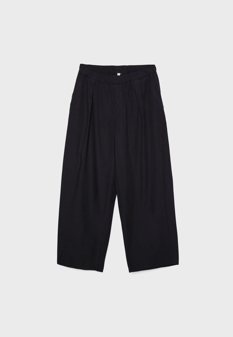 Длинные брюки-бочонки