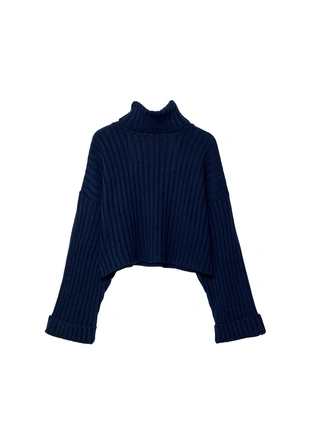 Вязаный свитер с высоким воротом- Заказать в России