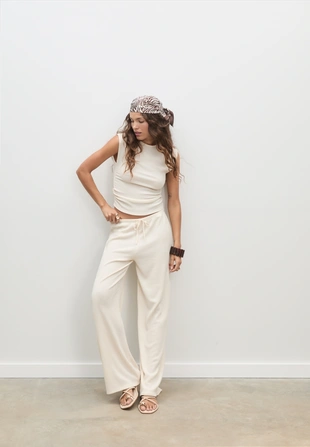 Футболка с мини-рукавами, сборками и текстурой- Заказать в России