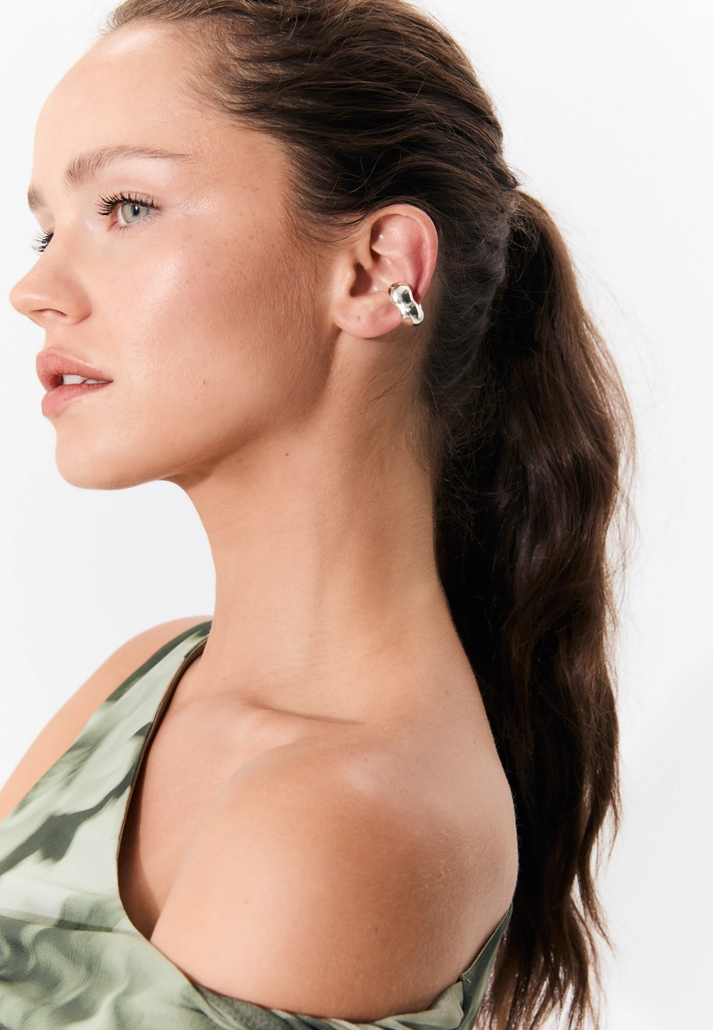 Набор из 3 кафф для ушей и серег-сердечек