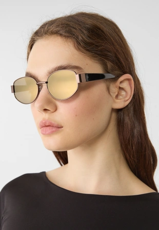 Очки с металлическими дужками- Заказать в России