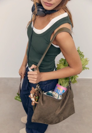 Сумка на плечо из мягкого материала- Заказать в России