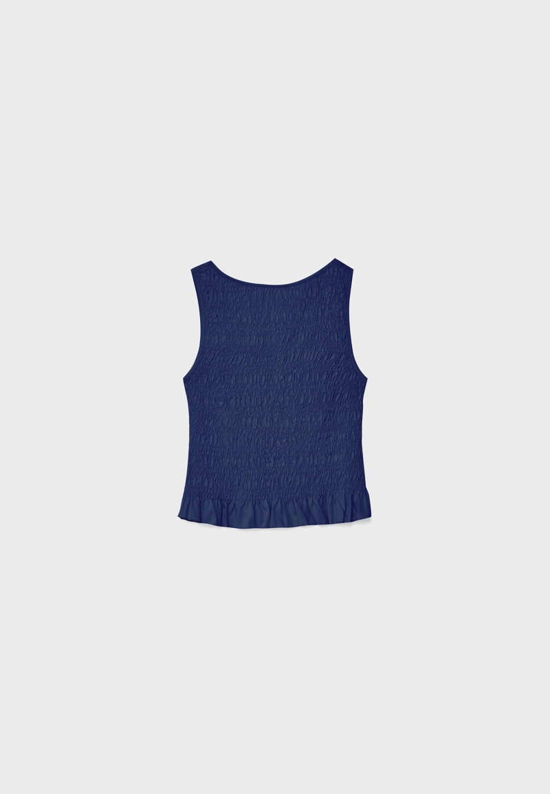 Футболка с оборками и сборками