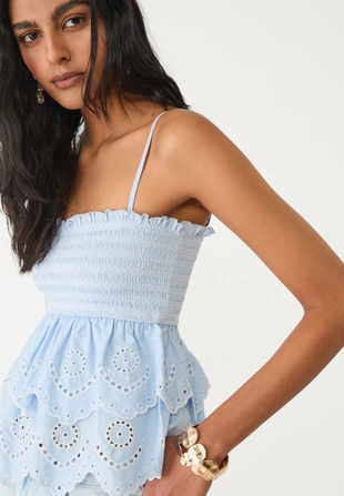 Топ с оборками и вышивкой- Заказать в России