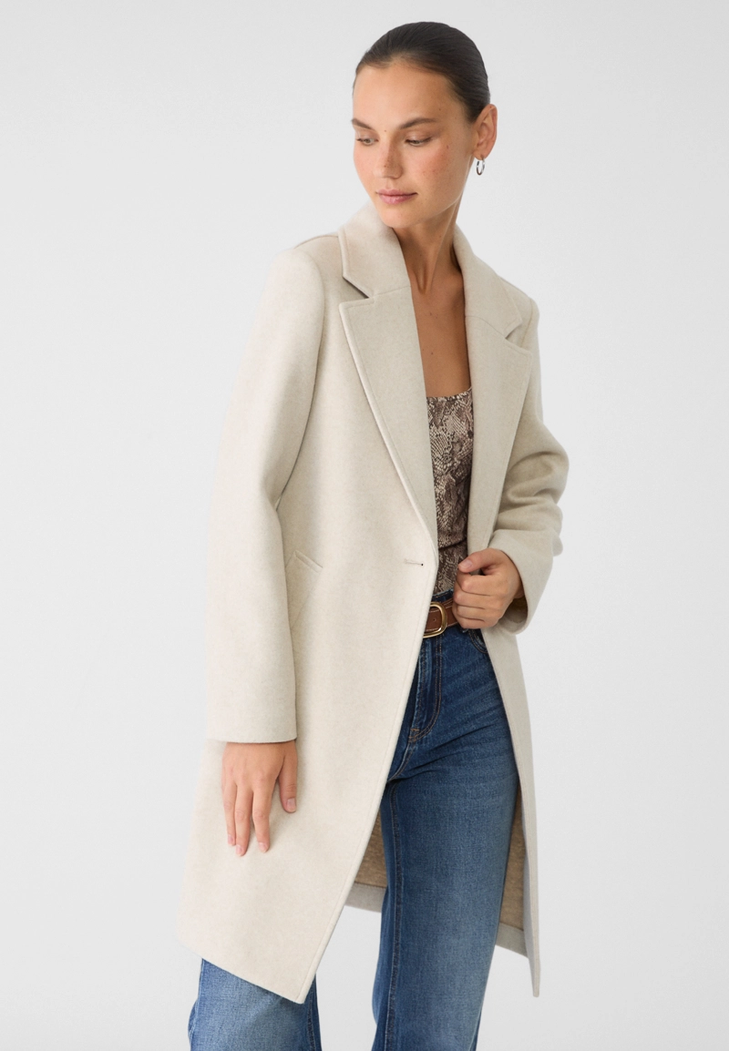 Пальто миди на пуговице из мягкой ткани