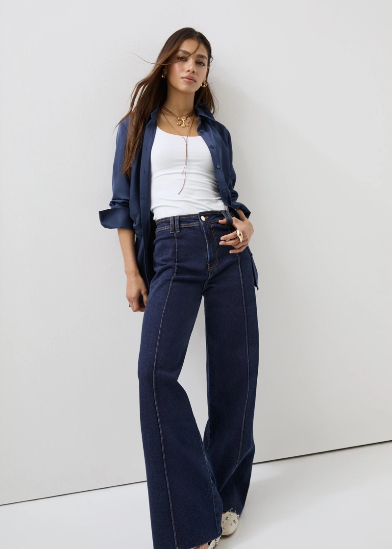 Джинсы D63 свободного кроя с декоративной строчкой