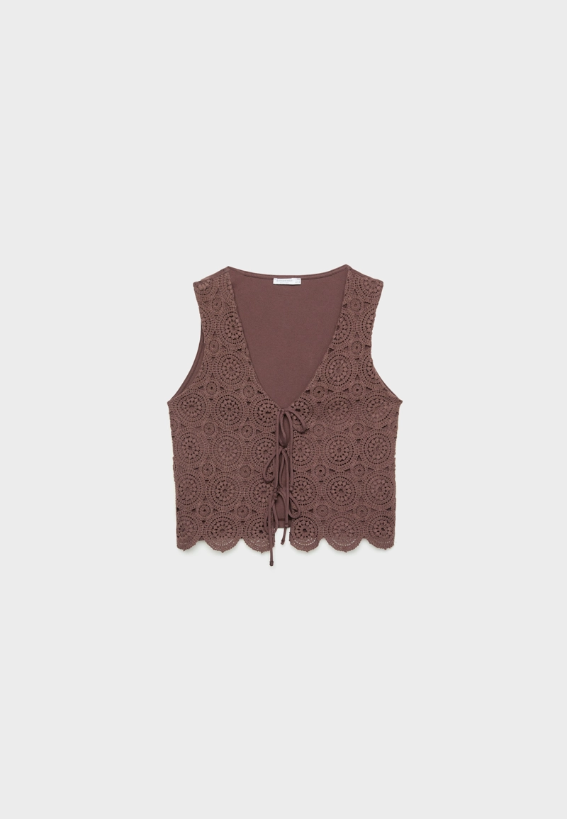 Комбинированный жилет крючком