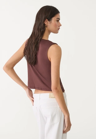 Комбинированный жилет крючком- Заказать в России