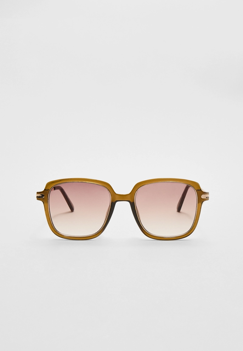 Квадратные солнцезащитные очки