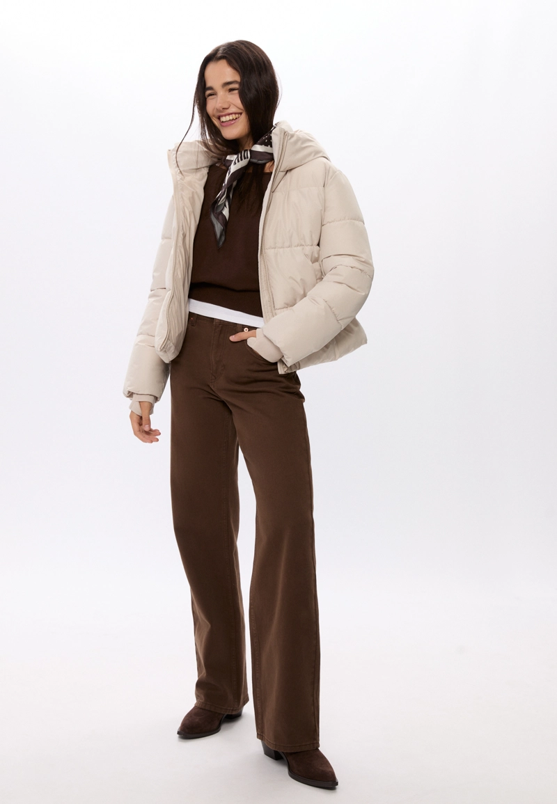 Стеганая куртка с капюшоном