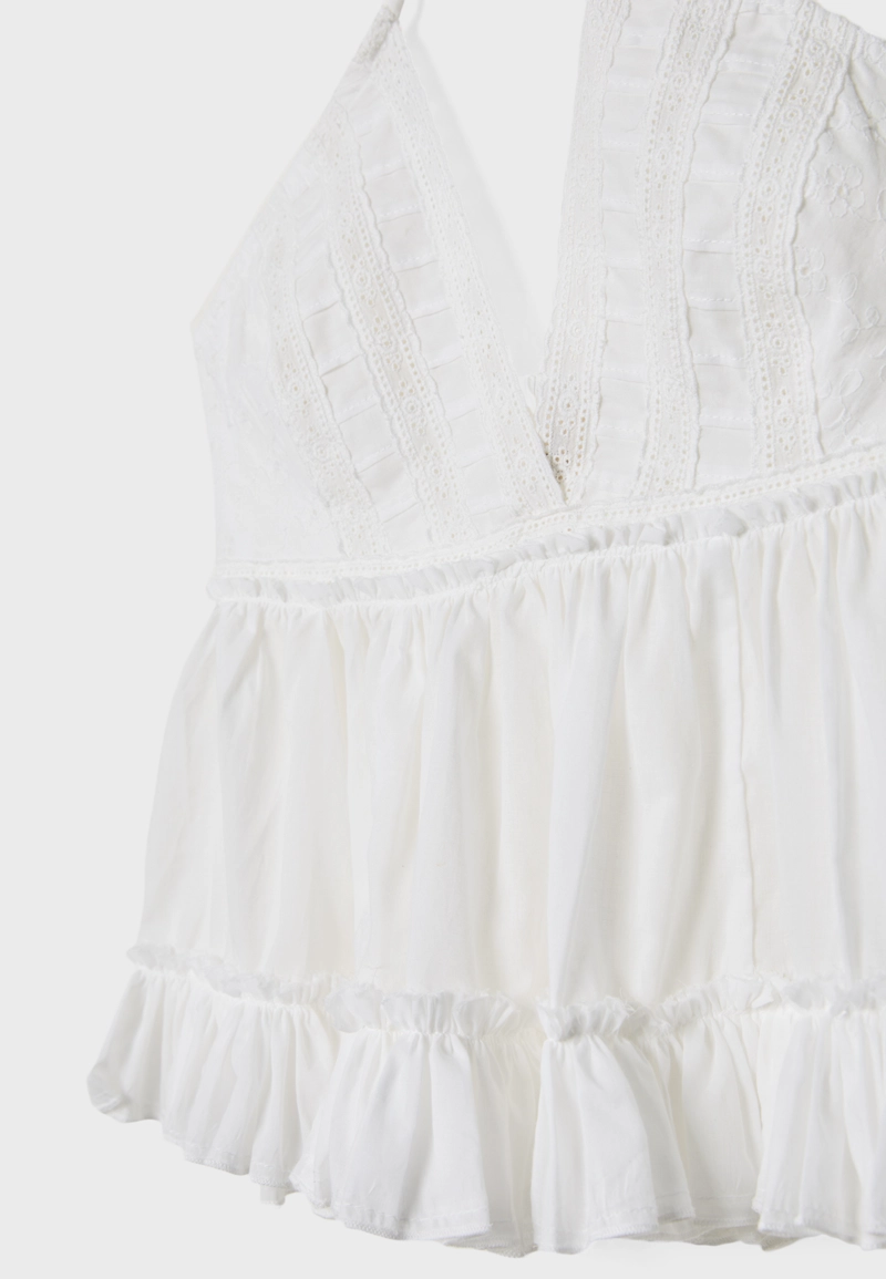 Легкий топ с вышивкой и горловиной халтер