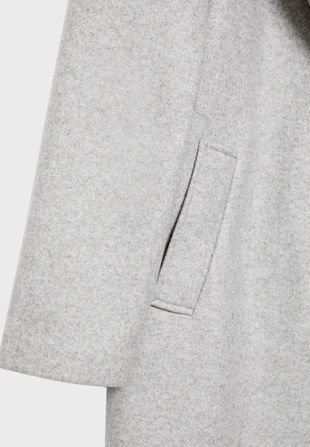 Пальто миди на пуговице из мягкой ткани- Заказать в России