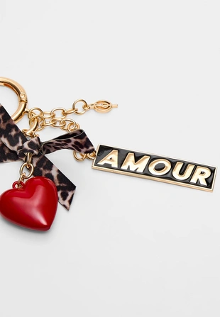 Брелок в форме сердца и бантика- Заказать в России