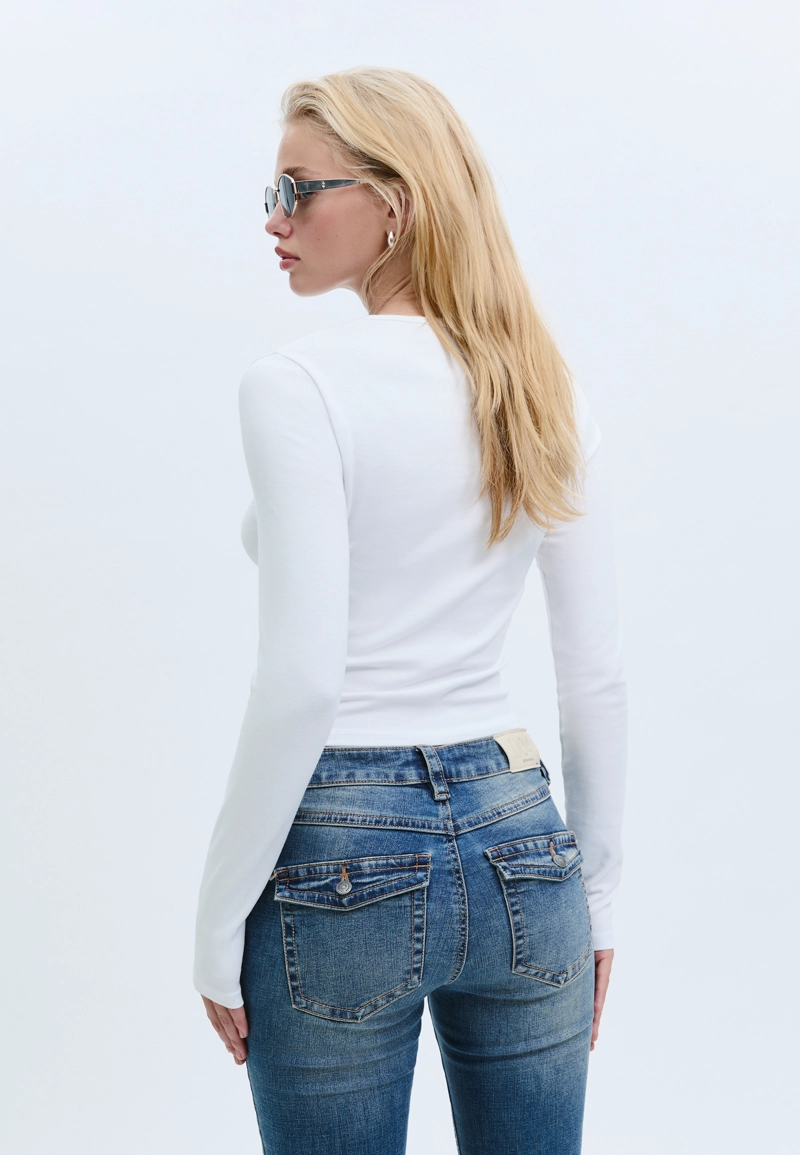 Базовая хлопковая футболка с длинными рукавами