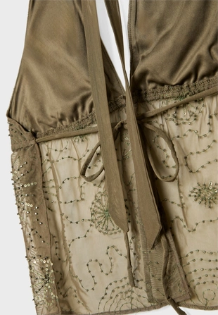 Топ с горловиной халтер, вышивкой и блестящей отделкой- Заказать в России