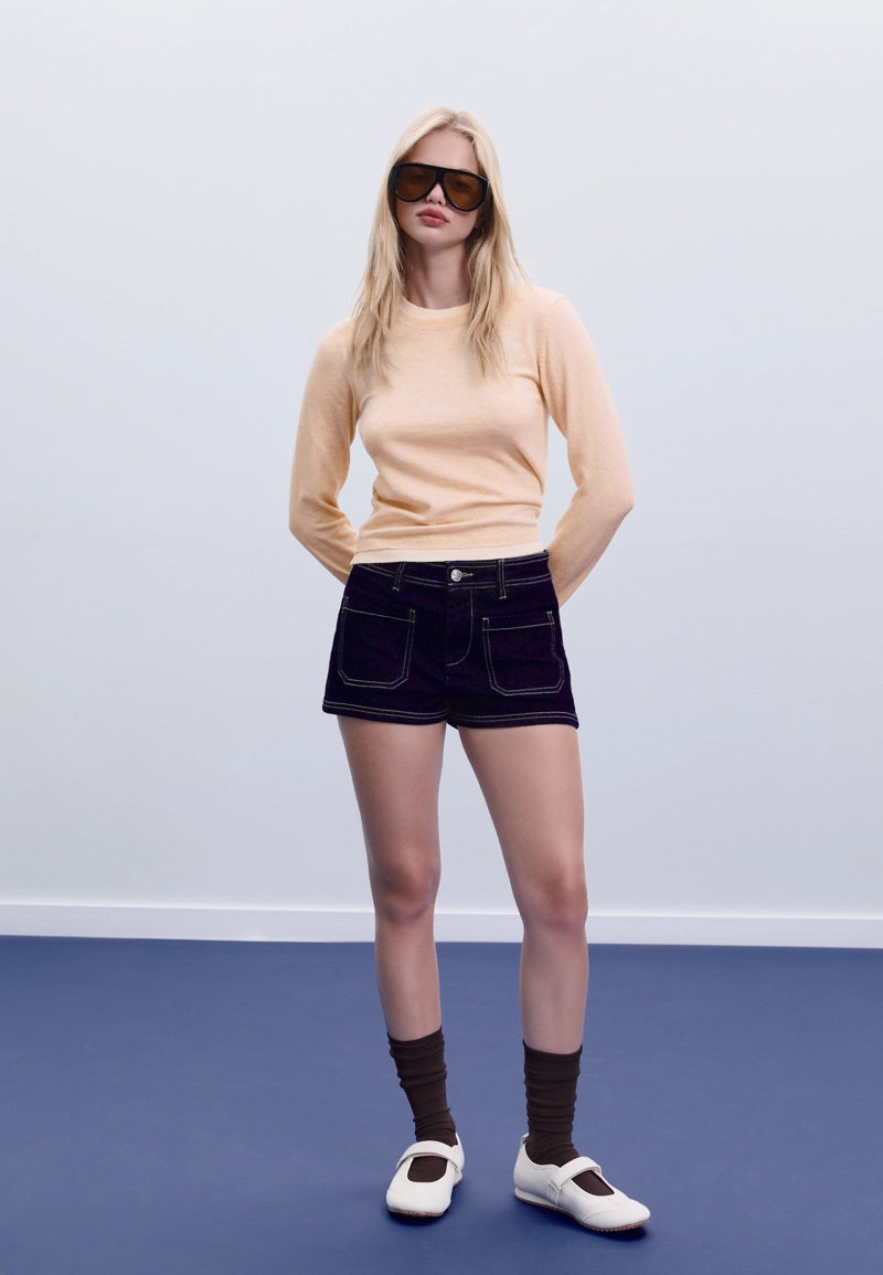 Джемпер трикотажный с ярким контрастом