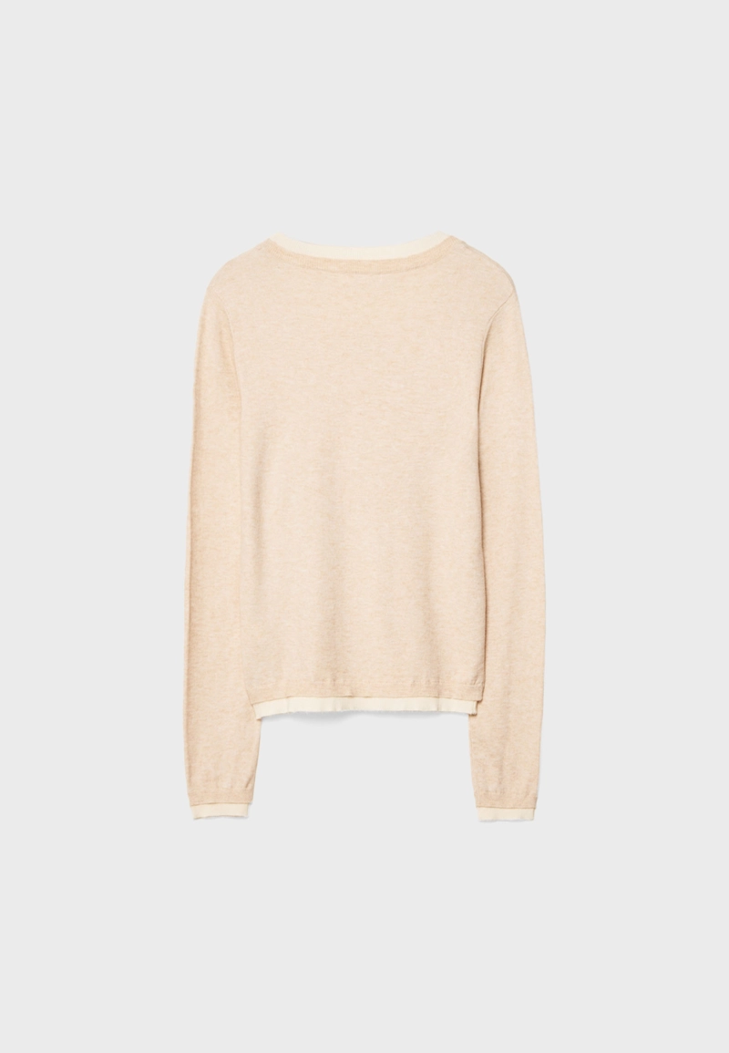 Джемпер трикотажный с ярким контрастом