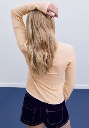 Джемпер трикотажный с ярким контрастом- Заказать в России