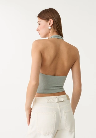 Топ с горловиной халтер и блестящей отделкой- Заказать в России