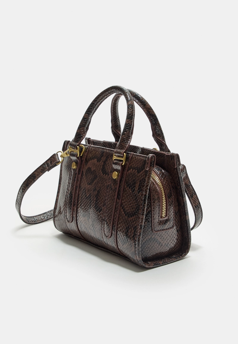 Сумка-шопер с анималистическим принтом из искусственной кожи