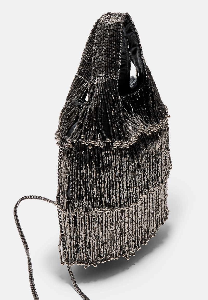 Сумка с бахромой и бусинами