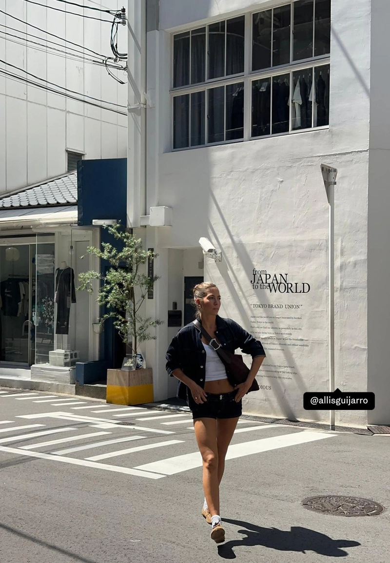 Джинсовые микрошорты