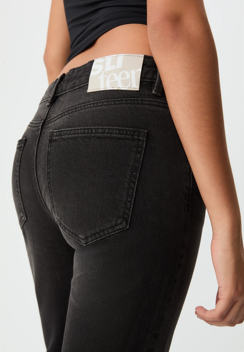 Джинсы bootcut с низкой посадкой