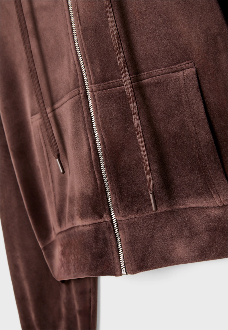 Бархатная толстовка на молнии