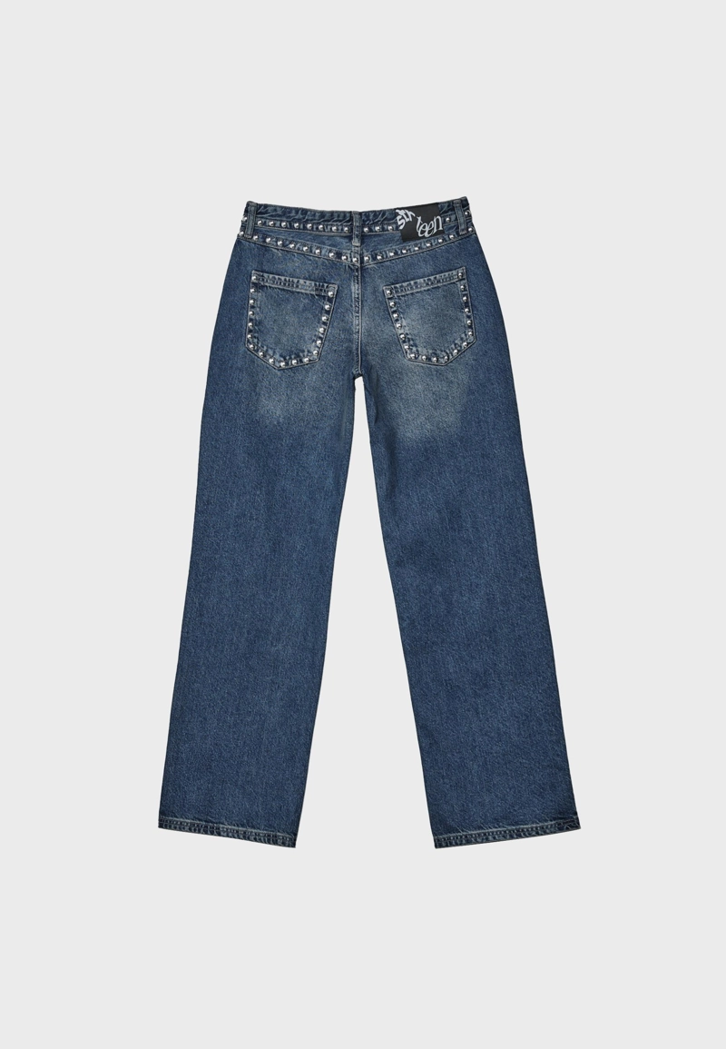 Джинсы baggy с заклепками